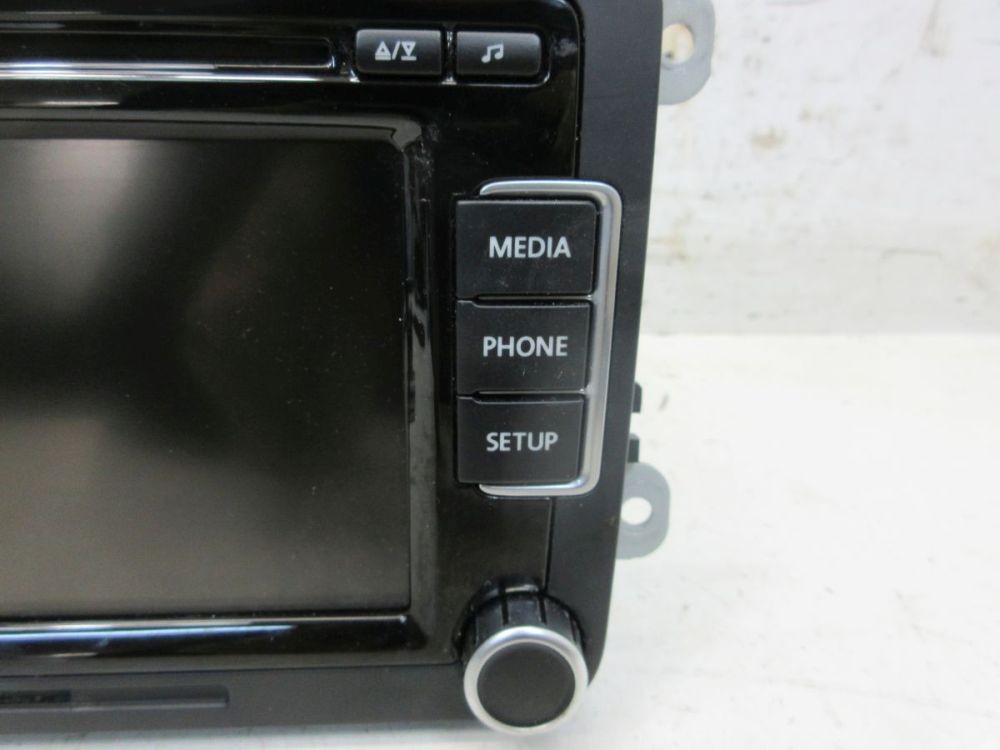 Radio/Navigation System - Combination Multimedia Code Not Available! For
