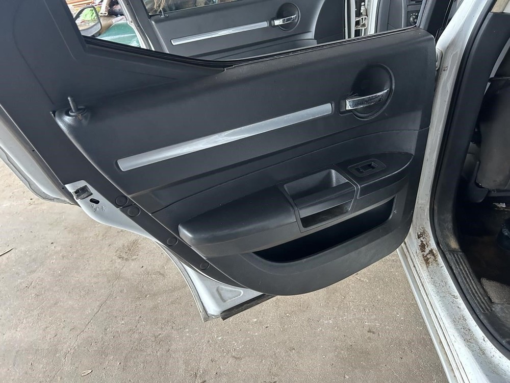 CHARGER 2010 High Mounted Stop Light 104743059