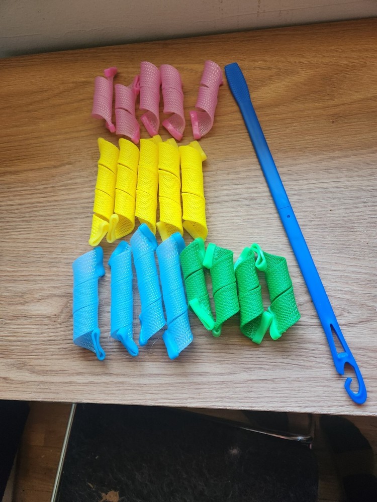 Heatless curlers