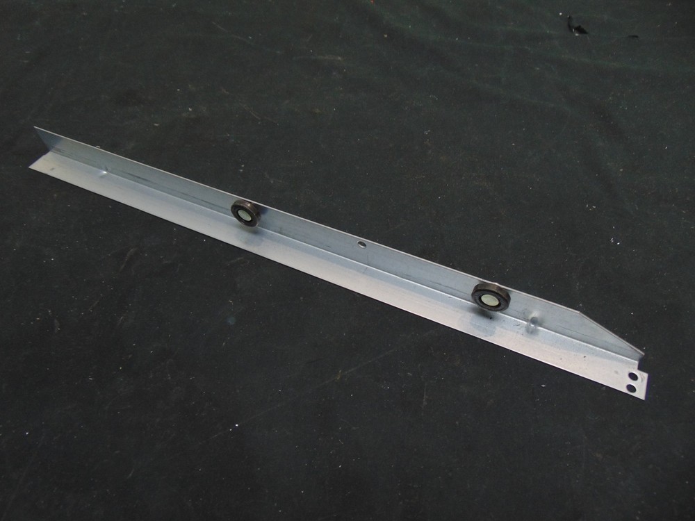 Holiday Gas Range SAK101OO Glide Rail Right