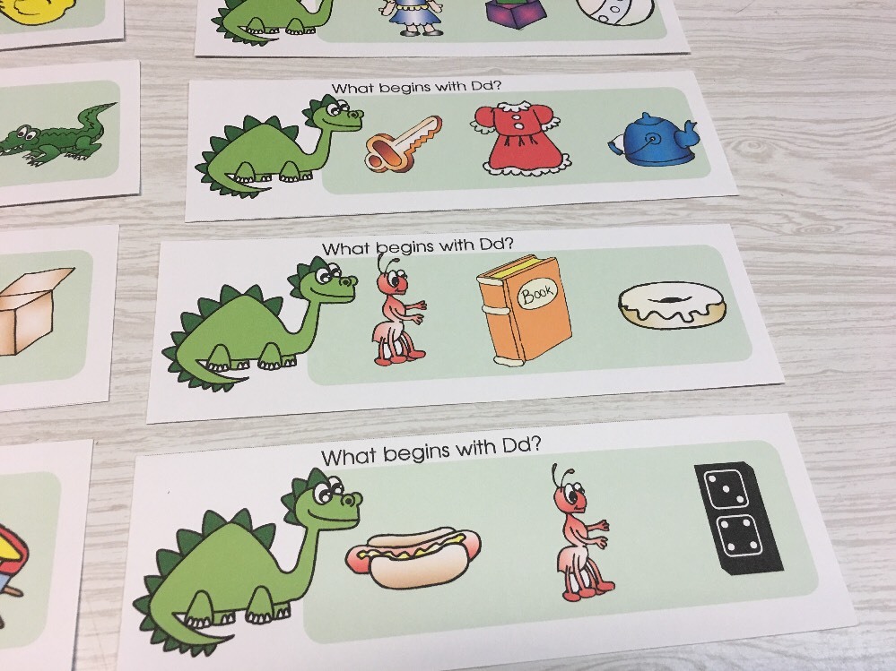 Phonics Dd - What Begins With Dd - Laminated Activity Set - Teaching Supplies