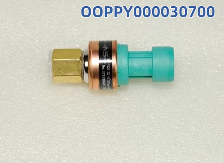 1pcs OOPPY000030700 Low pressure sensor