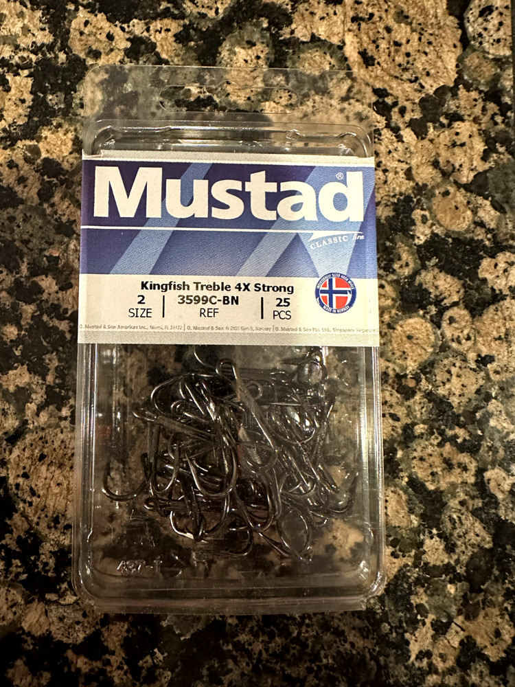 Mustad Kingfish Treble 4x Strong Size 2 3599C-BN