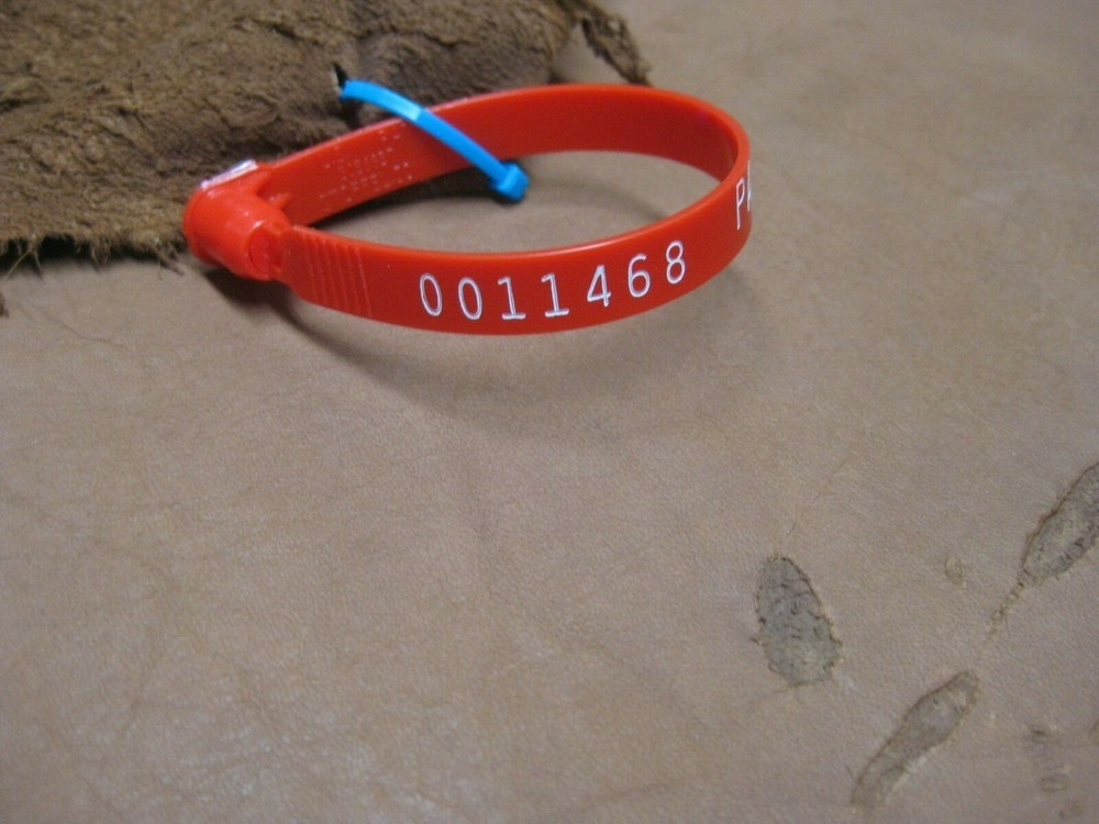 Top Grain Deer Leather #0011468 Row 52