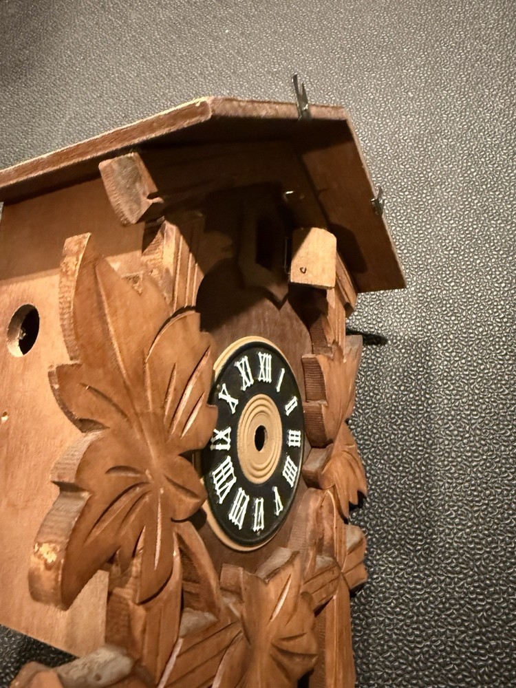Vintage Cuckoo Clock Wooden Case