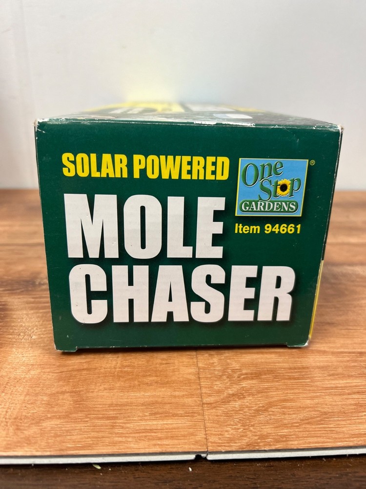 One Stop Gardens Solar Mole Gopher Rodent Chaser with Original Box