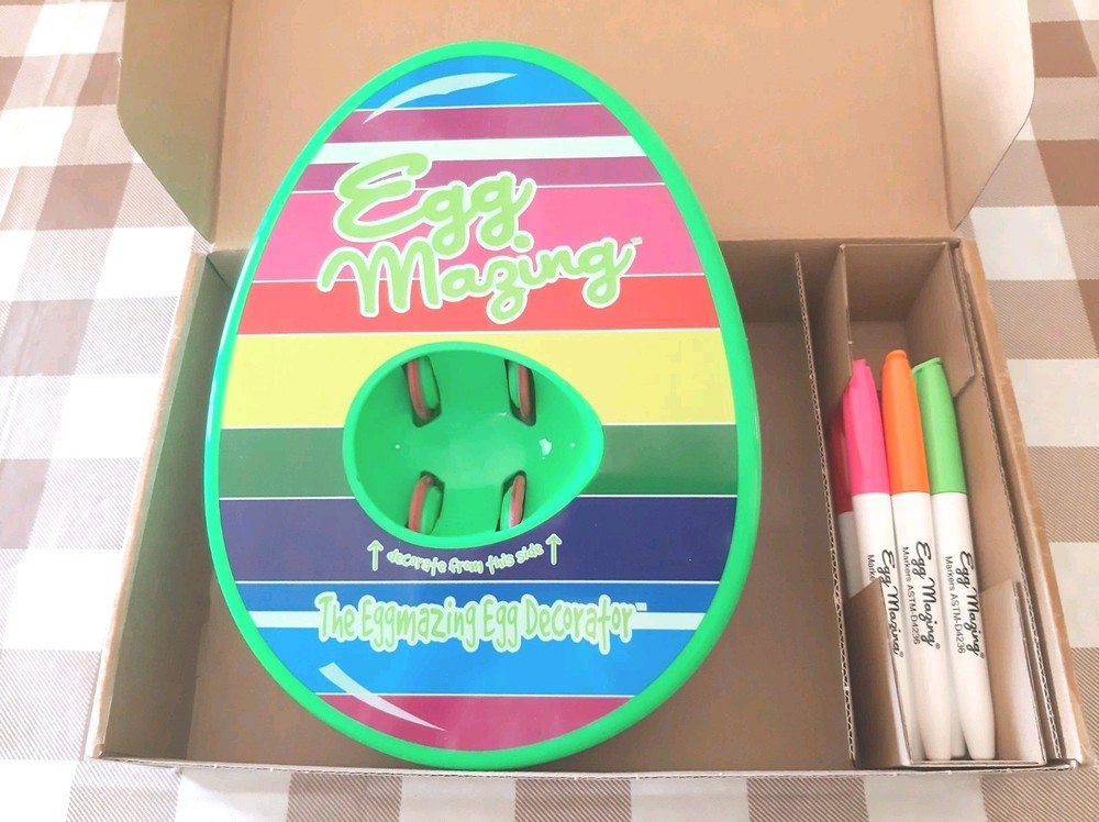 EUC Eggmazing Egg Decorating Kit Easter Egg Spinner and 8 Safe Non-Toxic Markers