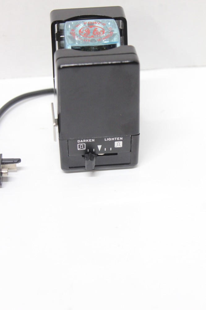 Vintage Polaroid Model 490 Focused Flash - Cube Flash Attachment
