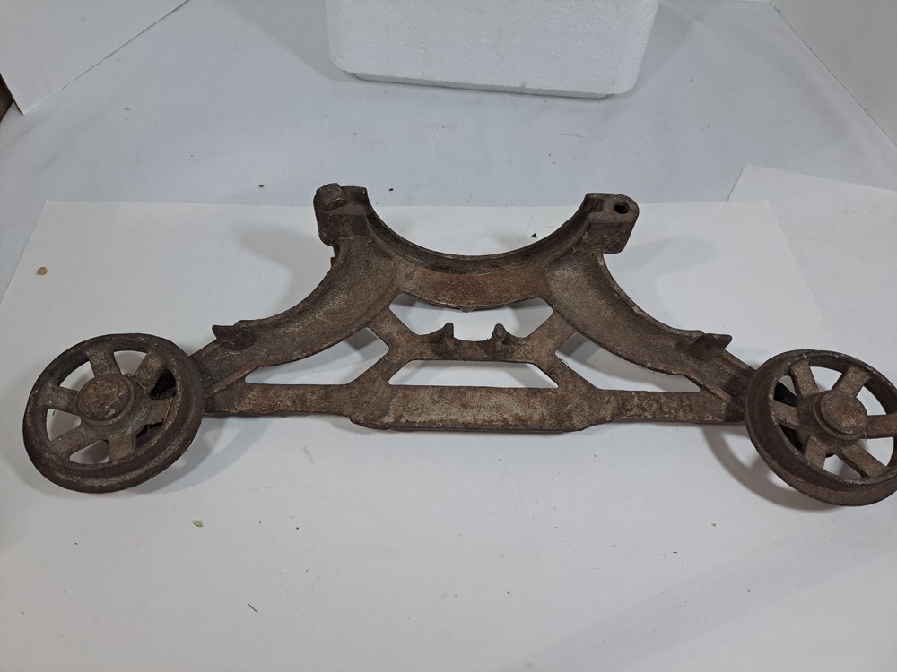 Clover Leaf Barn Trolley Side Plate Part Primitive