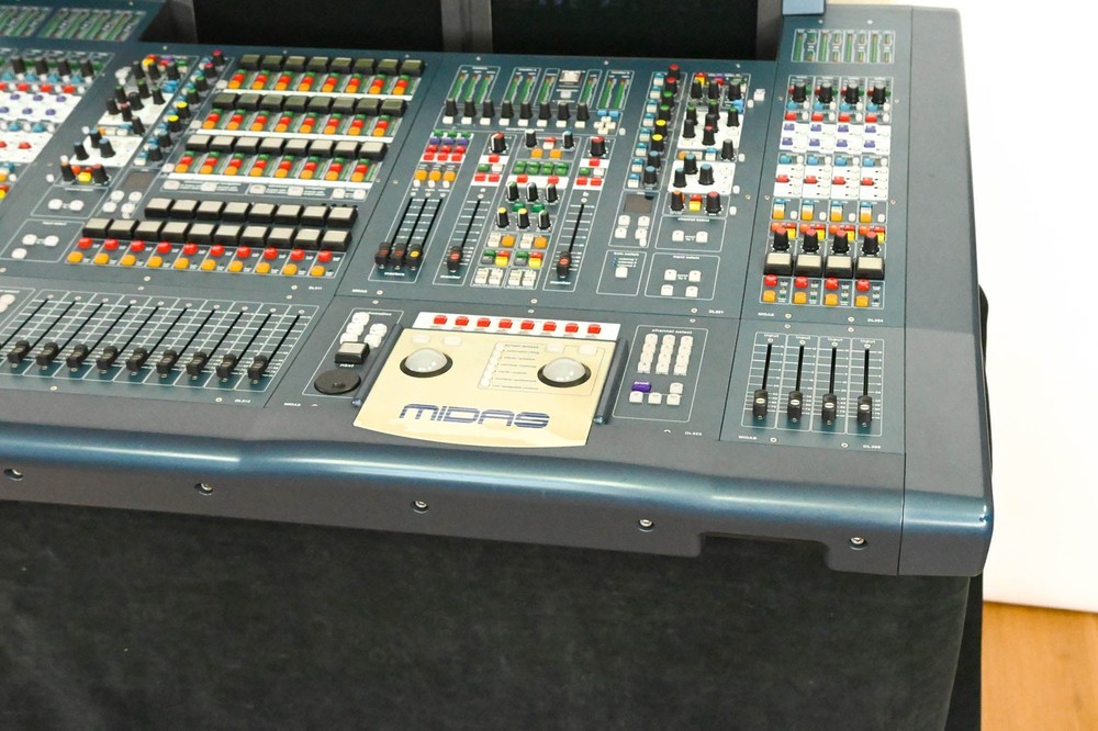 Midas PRO X Control Surface with Neutron High-Performance Audio System CG01ZPK