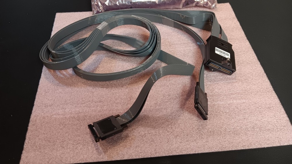 Tektronix Tek P6860 34 channel high-density compression probe