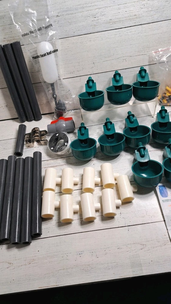 Automatic Chicken Waterer System for Continuous Fresh Water, DIY Chicken...