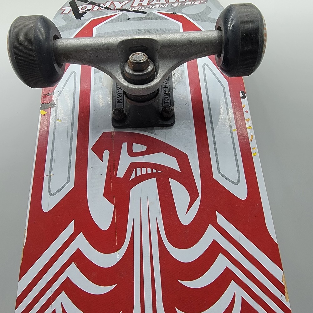 pre-owned Tony Hawk Huckjam Series skateboard complete deck wheels TH HJ