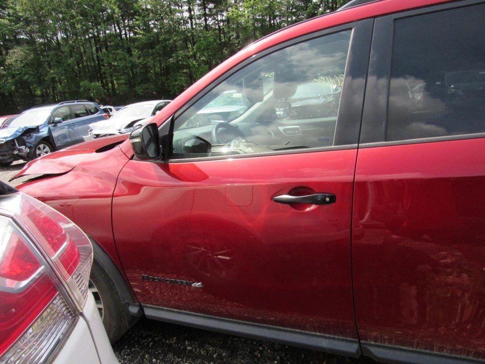 PATHFINDR 2019 Glove Box 1057072