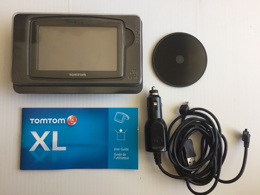 TomTom XL 335S - Customized Maps Automotive Mountable