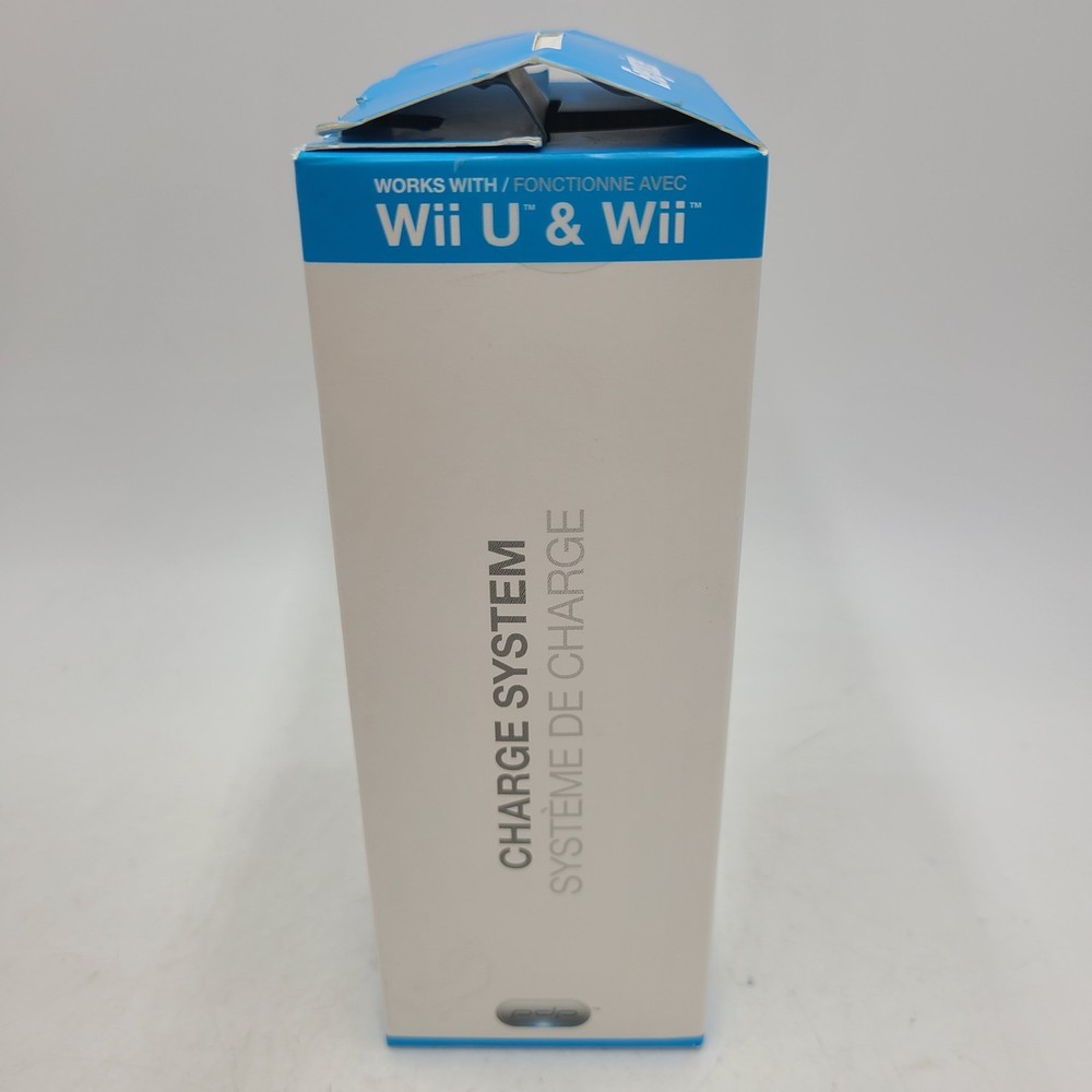 Energizer Nintendo Wii Controller Charging Station 76-207 complete in box