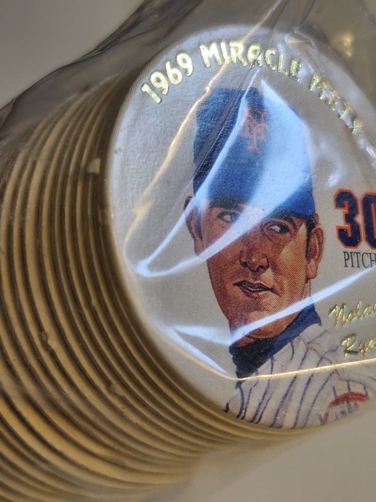 NEW YORK 1969 MIRACLE METS POGS / CHIPS IN PLASTIC STAPLE BAG NEVER OPEN BAG