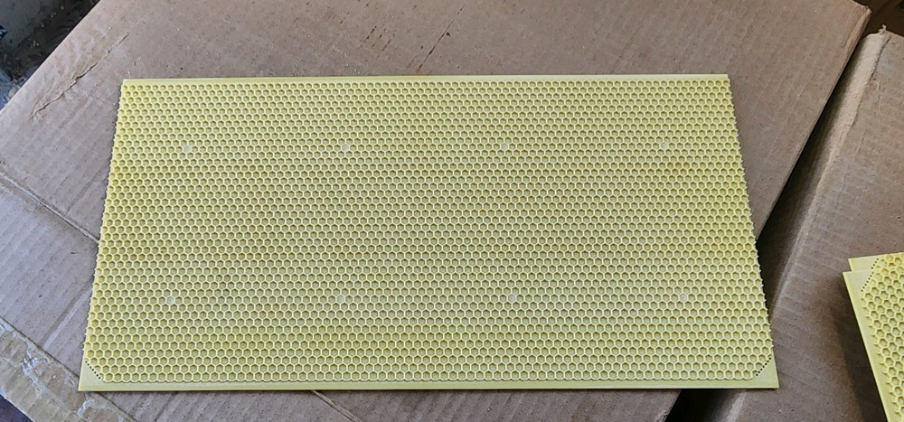 8.5" Rite Cell Plastic Foundation 30 Pcs