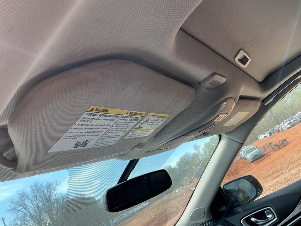 QX60 2018 Glove Box 5011793