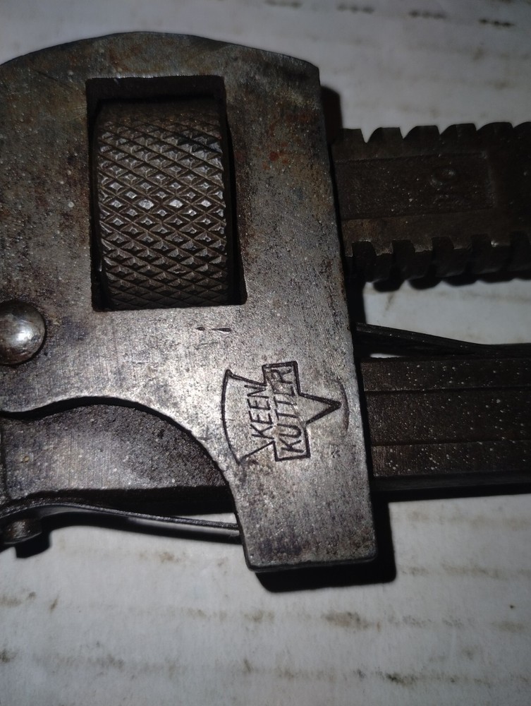 Vintage, E. C. SIMMONS KEEN KUTTER 10" L Adjustable Pipe Wrench 1½" Capacity