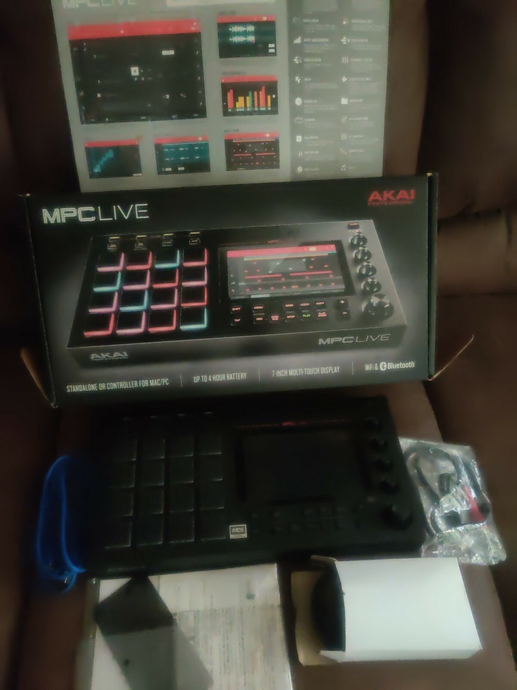 Akai Professional MPC Live Standalone Sampler & Sequencer