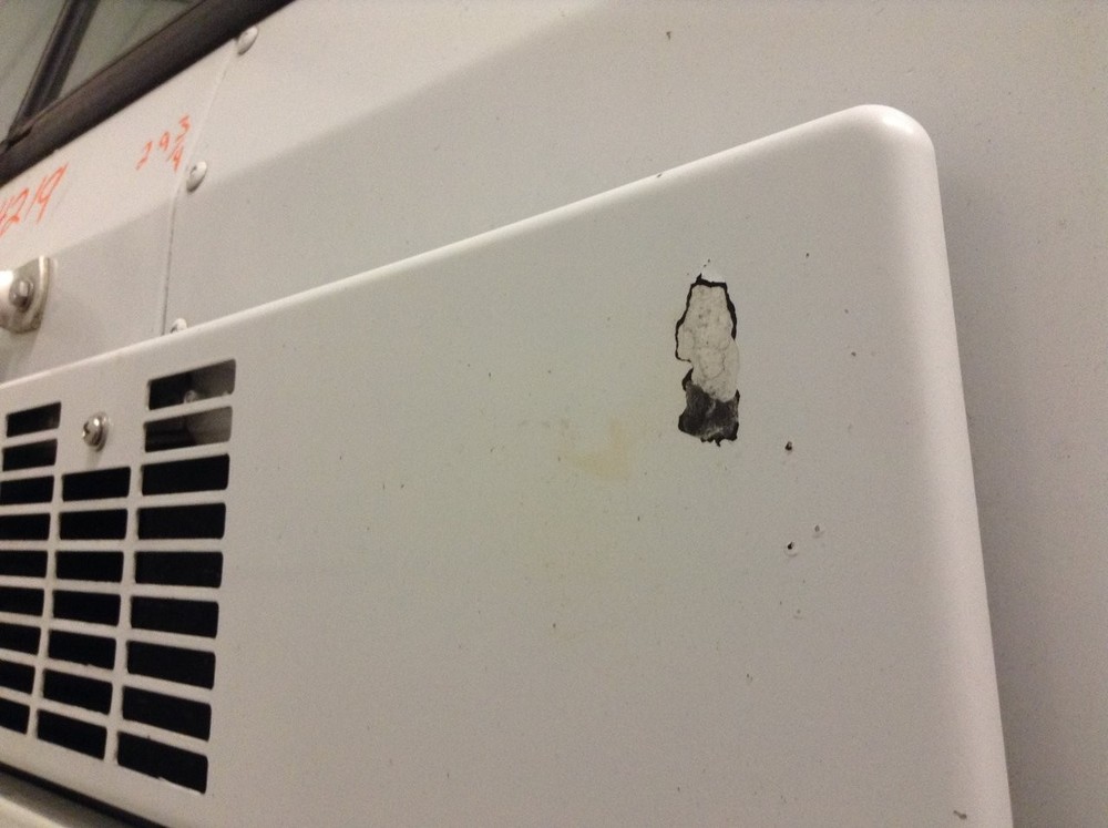 International 9700 ALUMINUM ABOVE UPPER GRILLE Panel