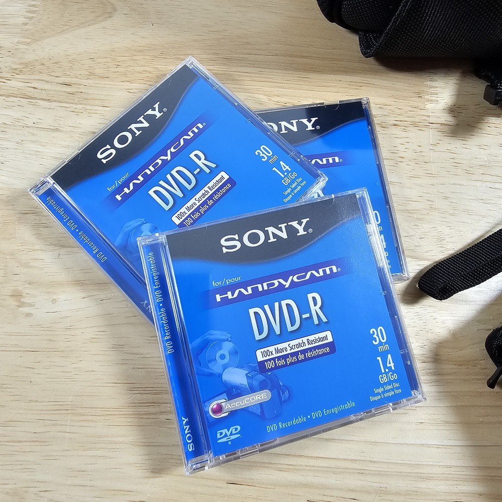 SONY ACC-DVDP2 Accessory Kit.