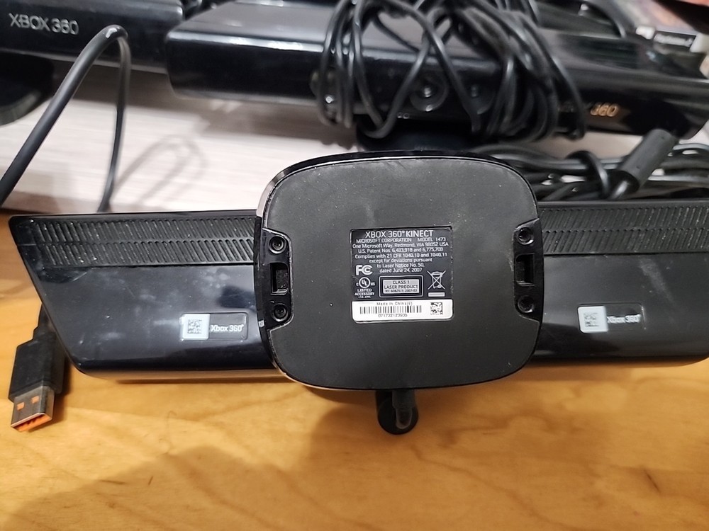 Microsoft 1473 Xbox 360 Kinect Sensor Bar Only - Black *1 Sensor Bar*