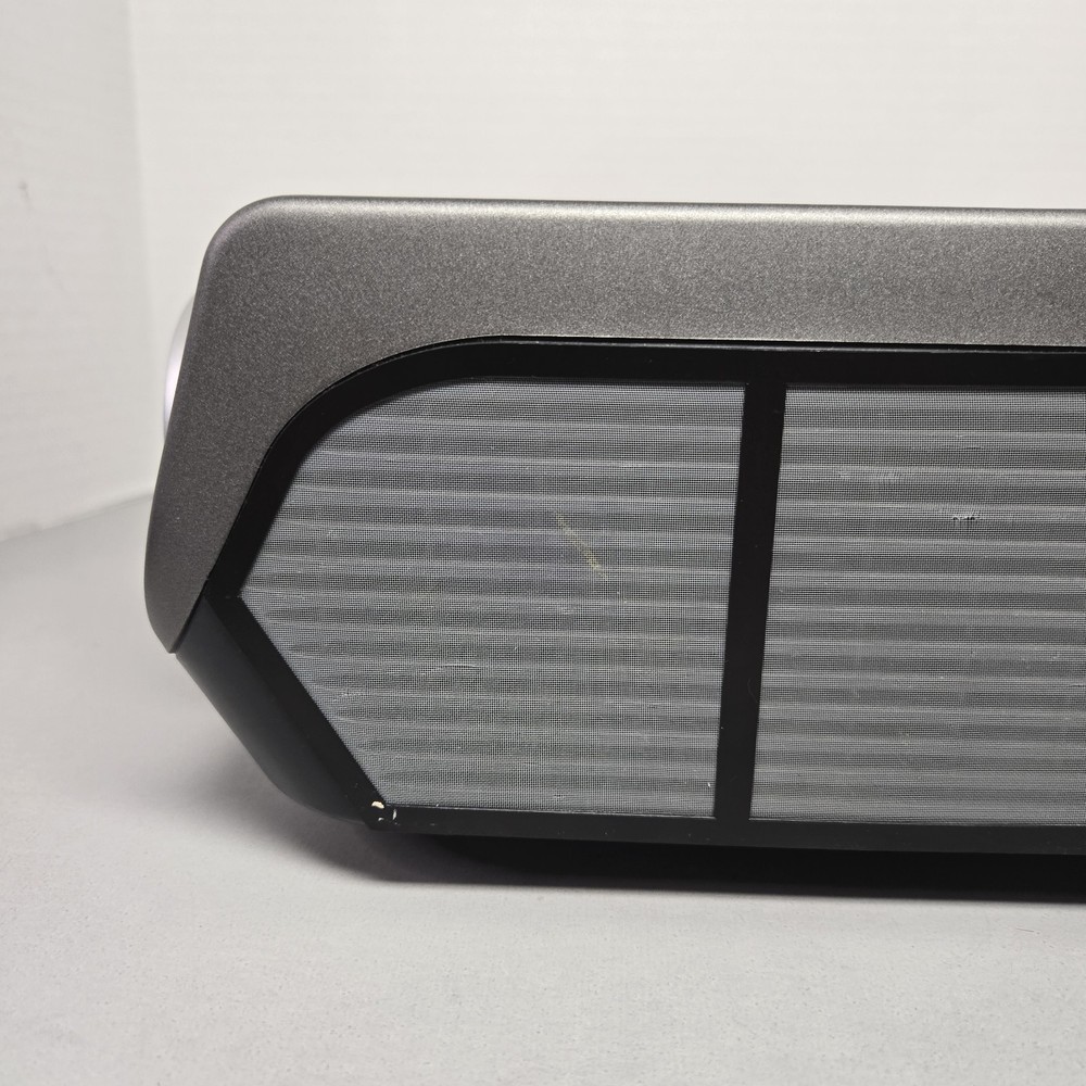 EIKI EIP-200 Projector - VGA / S Video Inputs - Tested - Lamp Timer 201 Hours