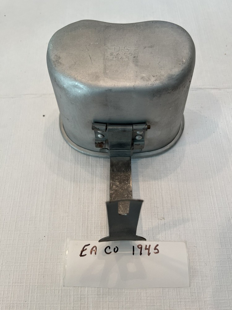 Canteen Cup e a co 1945