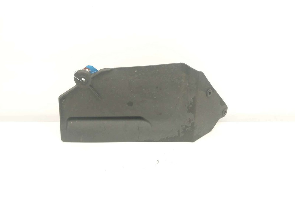 16 Can Am Commander 800R XT Left Right Inner Deflector Panel Plastic 705002894