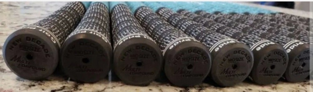 NEW RARE 13 Golf Pride New Decade Multi-Compound Midsize Golf Grips Light Blue