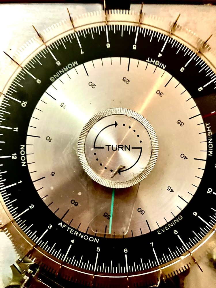 Dayton 2E212 Program Timer Untested
