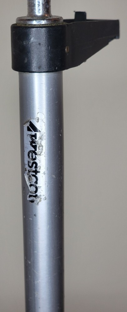 Westcott Telescoping Boom Arm with Reflector Holder