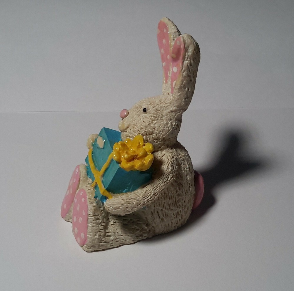 Rabbit Bunny Easter Figurine Rabbit with Gift Box  Vintage DECOR 2.5"Tall