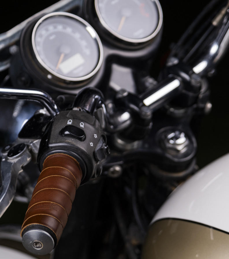 Fit For Royal Enfield Handlebar Grip Wraps for INTERCEPTOR 650 -