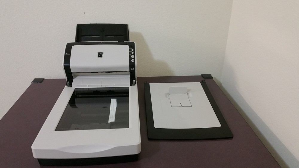 Fujitsu Fi-6240Z Flatbed Document Scanner