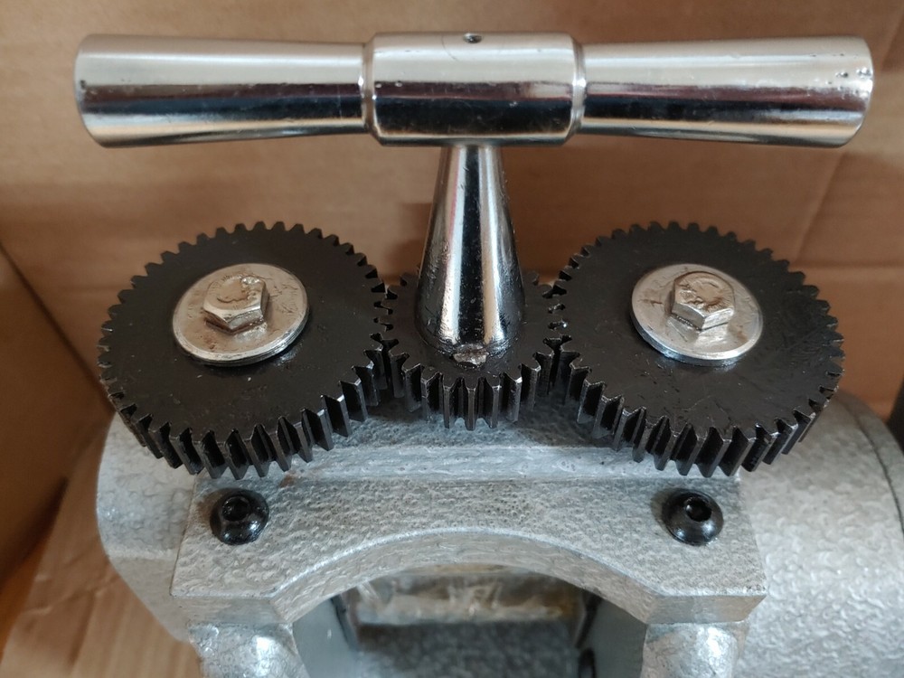 Ultima Euro Pro Series Rolling Mill