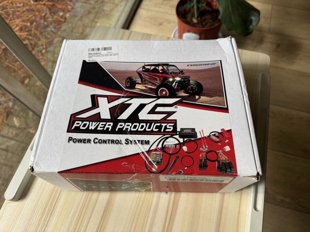 XTC POWER PRODUCTS6 SWITCH 4 RELAY POWER CONTROLSYSTEM - NOSWITCHES