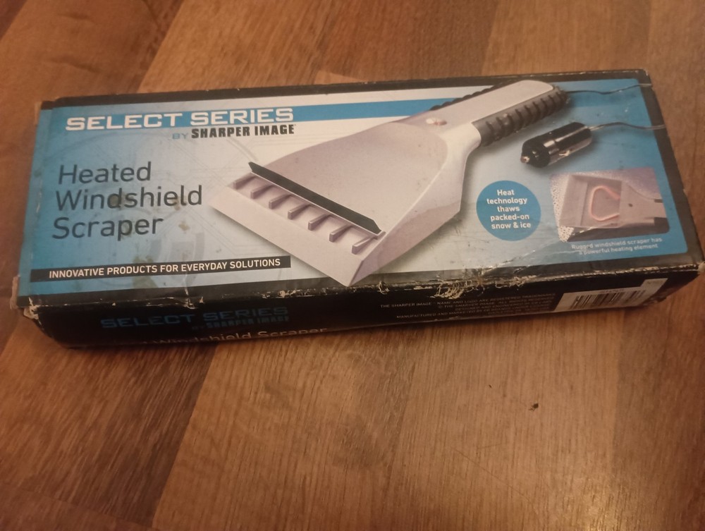 Sharper Image Select Series Heated Windshield Scraper New Open Box