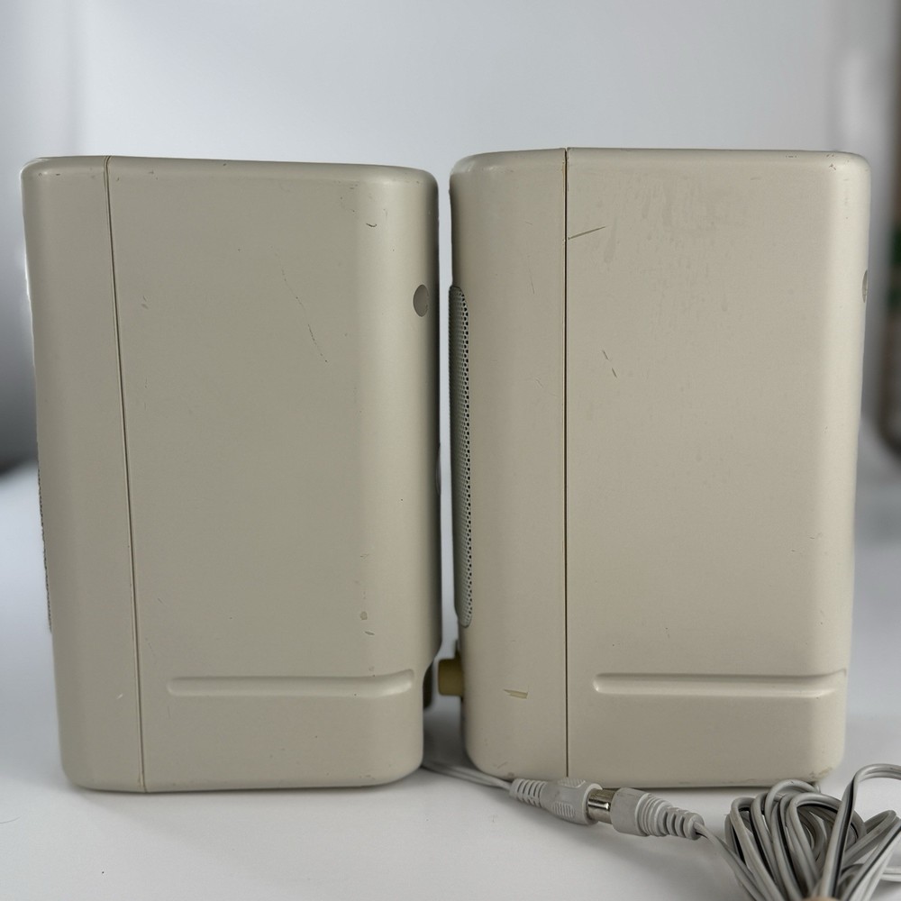 Creative CS100 Computer Speakers - No Power Adapter - Tested