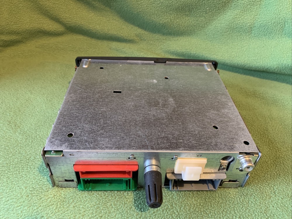 2003 RENAULT VEL SATIS NAVIGATION GPS MODULE GPS CONTROL MODULE 8200138590