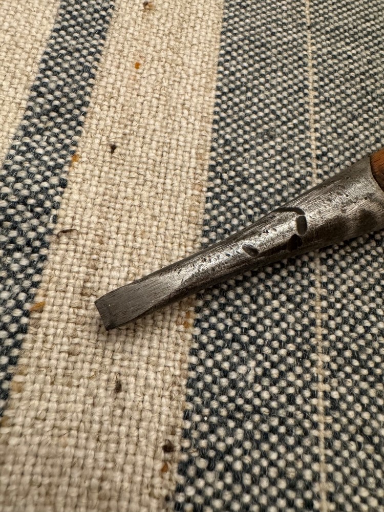 Perfect Handle Old Split Wood Screwdriver - Short - Unmarked Old