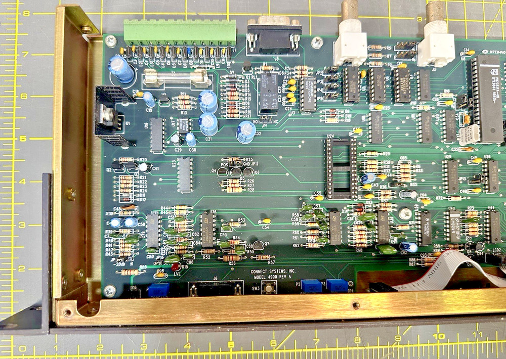 Connect systems Inc CSI LT-4200 LTR Trunking Repeater Controller Powers On/Test