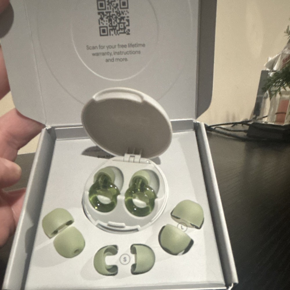 Loop Engage 2 Silicone Ear Plug Pack Green