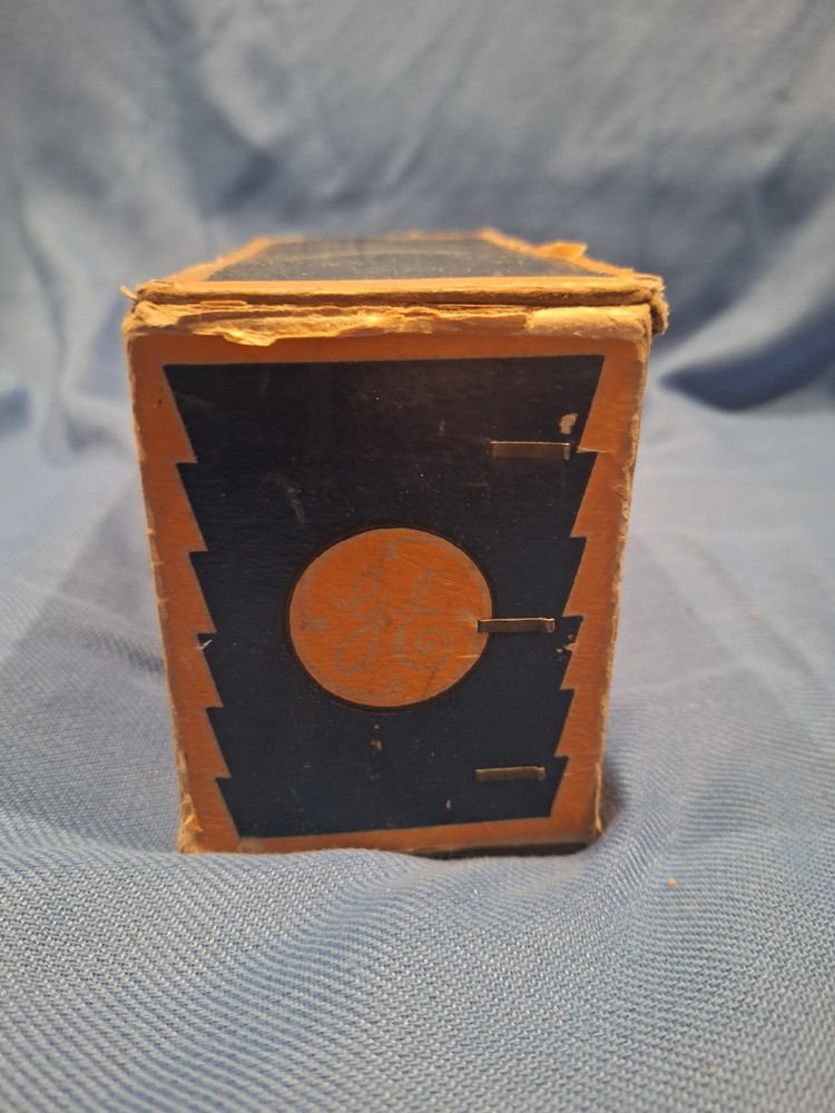 Antique Hotpoint Iron In Original Box