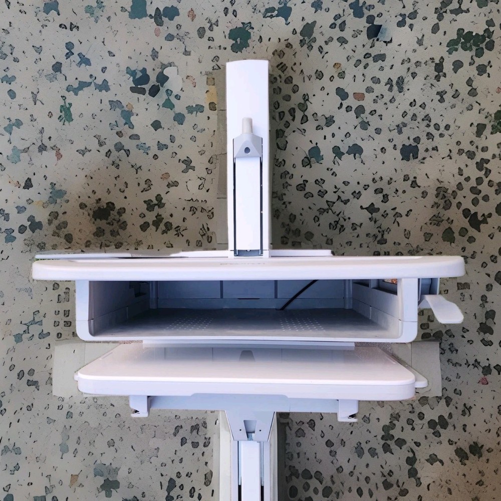 Ergotron TeachWell Mobile Digital Workspace