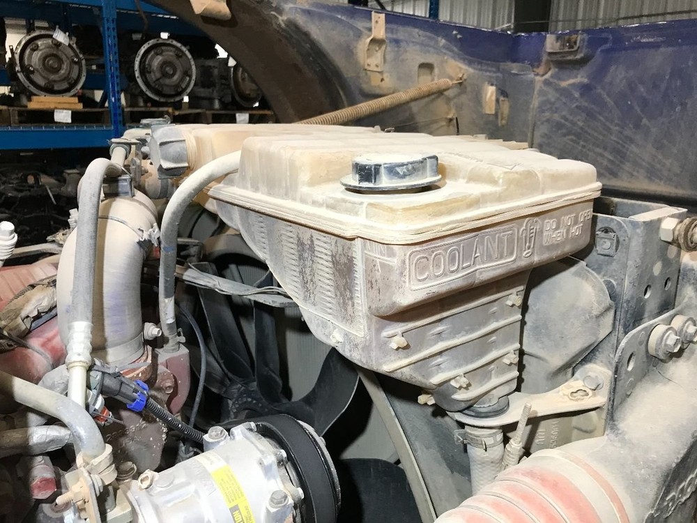 2008-2015 Peterbilt 365 Radiator Overflow Bottle - Used