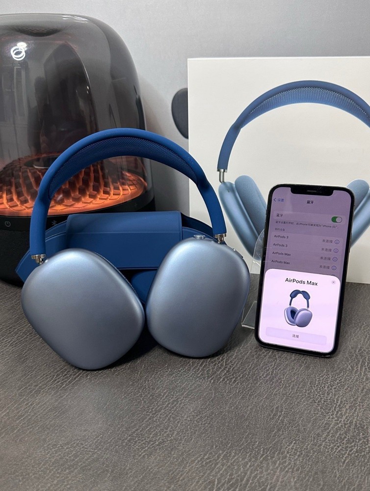 AirPod Max Sky Blue