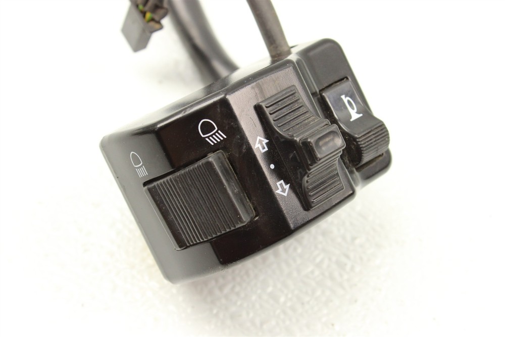 2018 Suzuki LS650 Boulevard S40 Headlight Switch Horn Handlebar Button 05-19